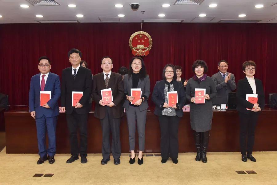 吐鲁番地区首府住房改革委员会办公室人事任命揭晓，新领导层及其影响展望